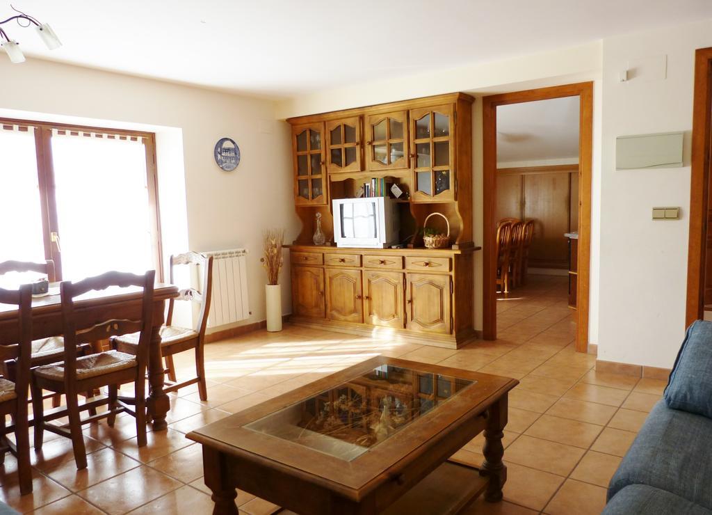 Casa Casbas Guest House Guasillo Exterior photo